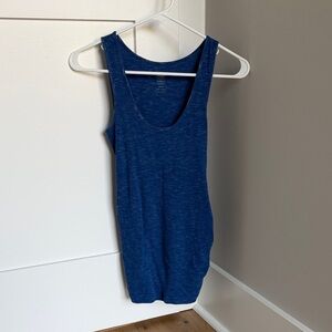Old Navy Maternity Scoop Neck Tank Top in Royal Blue